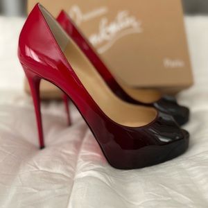 NWT Christian Louboutin New Prive 120 Patent heels!  Never worn!